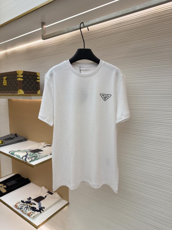 designer,replica,clothing,fake,1:1,lv,luxury,high quality Prada logo print crew neck short-sleeved T-shirt (YJZR9) designer,replica,clothing,fake,1:1,lv,luxury,high quality Prada logo print crew neck short-sleeved T-shirt (YJZR9)