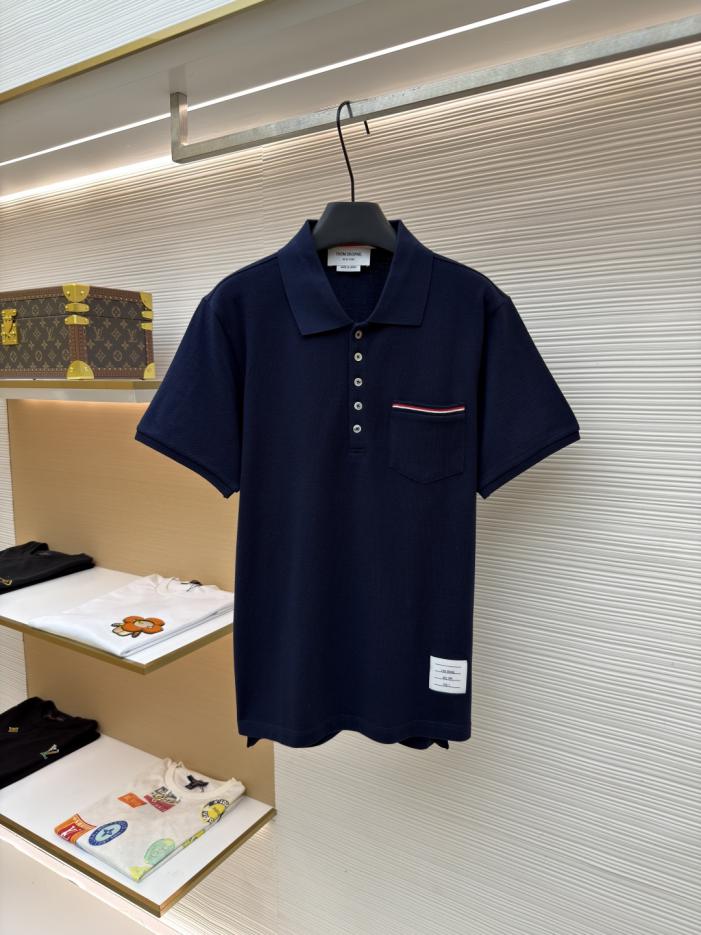 designer,replica,clothing,fake,1:1,lv,luxury,high quality THOM BROWNE Pocket and Slit Hem Polo Shirt (6RBOZ) designer,replica,clothing,fake,1:1,lv,luxury,high quality THOM BROWNE Pocket and Slit Hem Polo Shirt (6RBOZ)