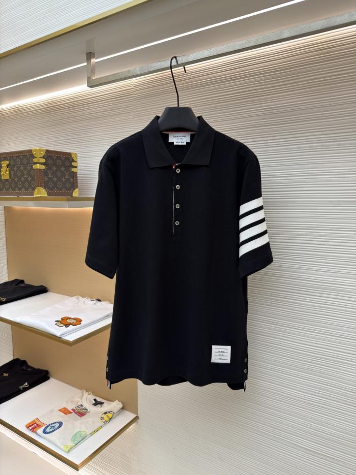 designer,replica,clothing,fake,1:1,lv,luxury,high quality THOM BROWNE pique cotton knit polo shirt (Y0MLT) designer,replica,clothing,fake,1:1,lv,luxury,high quality THOM BROWNE pique cotton knit polo shirt (Y0MLT)
