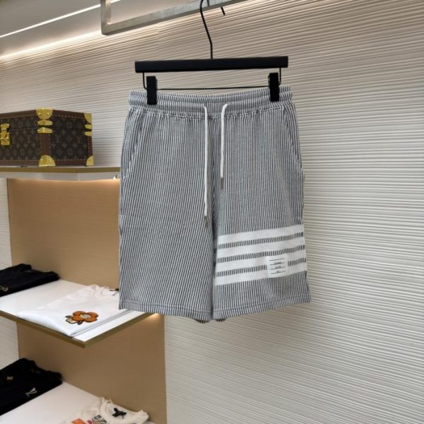 designer,replica,clothing,fake,1:1,lv,luxury,high quality THOM BROWNE Vertical Striped Shorts (A5OAA)