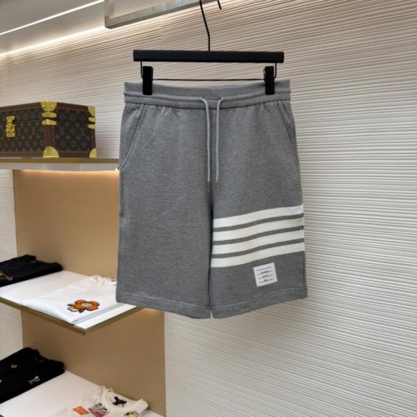 designer,replica,clothing,fake,1:1,lv,luxury,high quality THOM BROWNE Classic Yarn-Dyed Four-Striped Basic Shorts (RARIC)