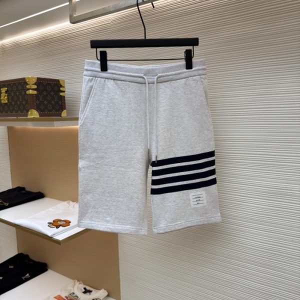 designer,replica,clothing,fake,1:1,lv,luxury,high quality THOM BROWNE Classic Yarn-Dyed Four-Striped Basic Shorts (4FJ7O)