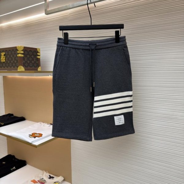 designer,replica,clothing,fake,1:1,lv,luxury,high quality THOM BROWNE Classic Yarn-Dyed Four-Striped Basic Shorts (1AAZ2)