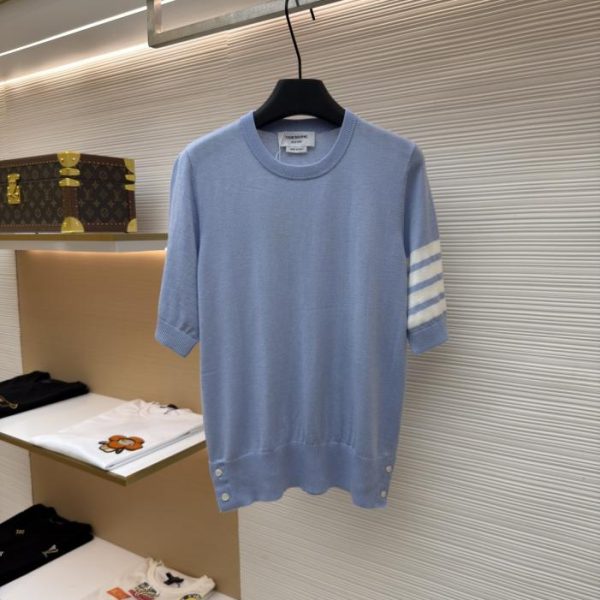 designer,replica,clothing,fake,1:1,lv,luxury,high quality THOM BROWNE Classic Knit Short-Sleeve T-Shirt (D089N)