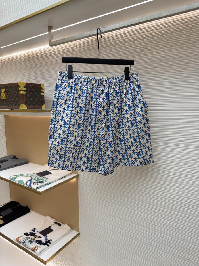 designer,replica,clothing,fake,1:1,lv,luxury,high quality LOUIS VUITTON Overlap Pattern Printed Silk Shorts (R32E3) designer,replica,clothing,fake,1:1,lv,luxury,high quality LOUIS VUITTON Overlap Pattern Printed Silk Shorts (R32E3)
