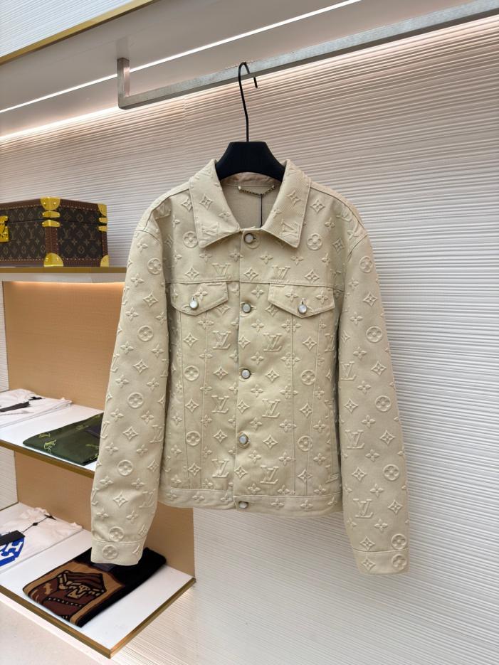 designer,replica,clothing,fake,1:1,lv,luxury,high quality LOUIS VUITTON Embossed Denim Jacket (UX3NI) designer,replica,clothing,fake,1:1,lv,luxury,high quality LOUIS VUITTON Embossed Denim Jacket (UX3NI)
