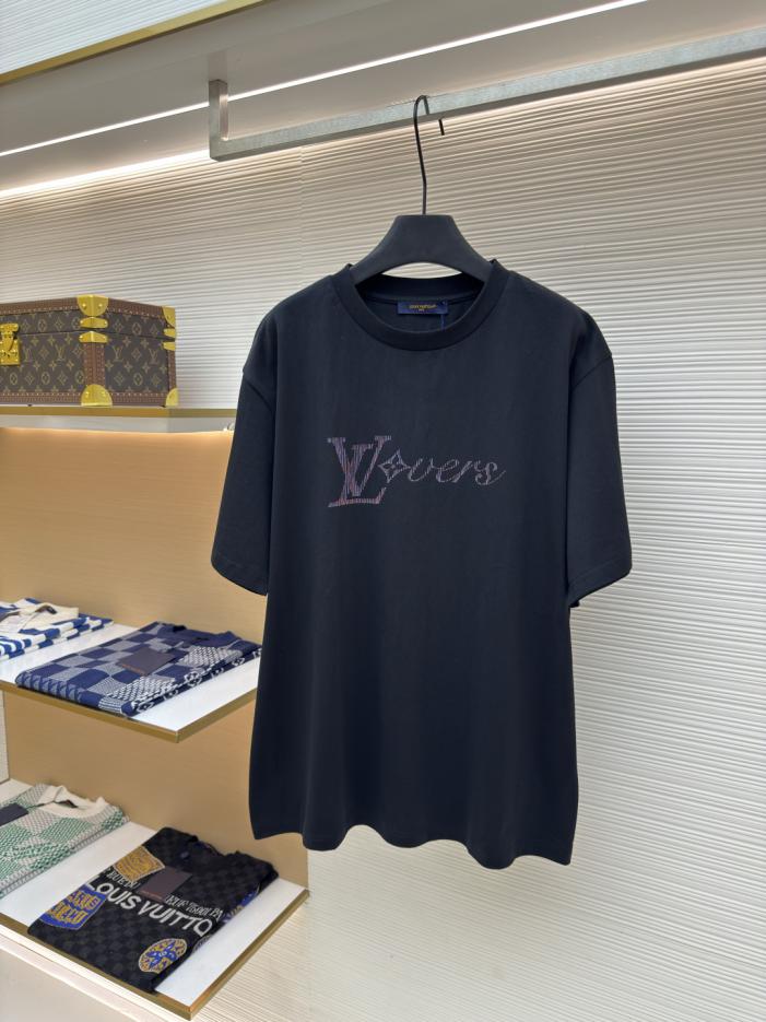 designer,replica,clothing,fake,1:1,lv,luxury,high quality LOUIS VUITTON Sequin Letter Short-Sleeve T-Shirt (96N5G) designer,replica,clothing,fake,1:1,lv,luxury,high quality LOUIS VUITTON Sequin Letter Short-Sleeve T-Shirt (96N5G)
