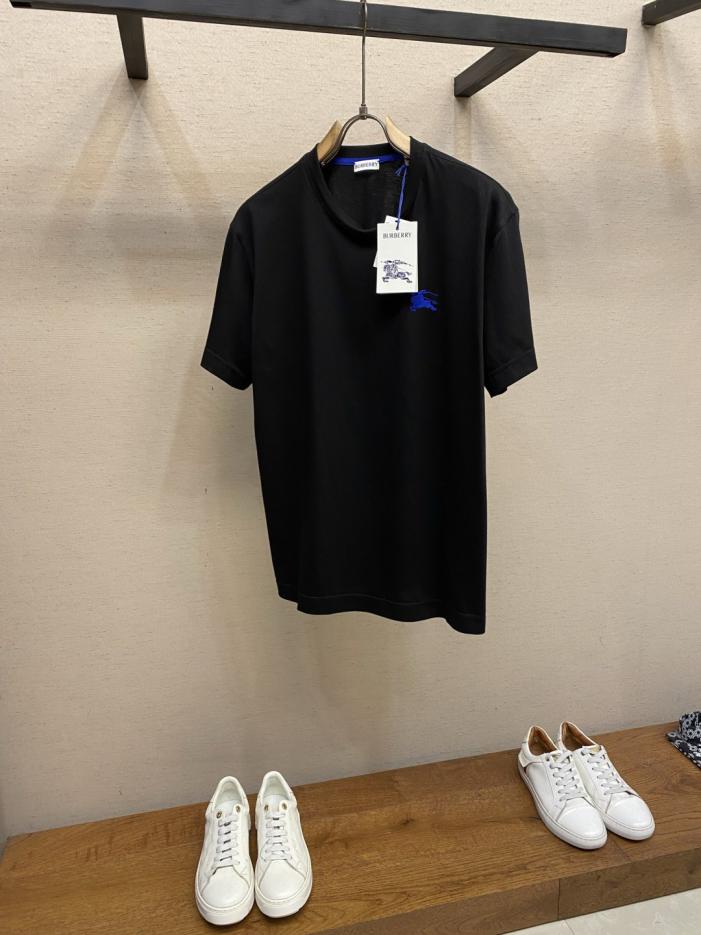 designer,replica,clothing,fake,1:1,lv,luxury,high quality Burberry equestrian embroidered crew neck T-shirt (D5CVQ) designer,replica,clothing,fake,1:1,lv,luxury,high quality Burberry equestrian embroidered crew neck T-shirt (D5CVQ)