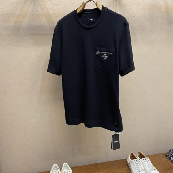 designer,replica,clothing,fake,1:1,lv,luxury,high quality Fendi Zipper Pocket Print Logo Short-Sleeve T-Shirt (09CO9)
