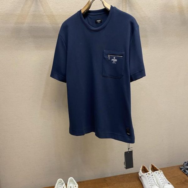 designer,replica,clothing,fake,1:1,lv,luxury,high quality Fendi Zipper Pocket Printed Logo Short-Sleeve T-Shirt (B87T6)