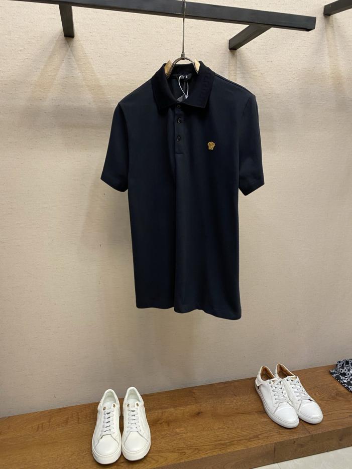 designer,replica,clothing,fake,1:1,lv,luxury,high quality Versace Medusa embroidered polo shirt (JT44W) designer,replica,clothing,fake,1:1,lv,luxury,high quality Versace Medusa embroidered polo shirt (JT44W)