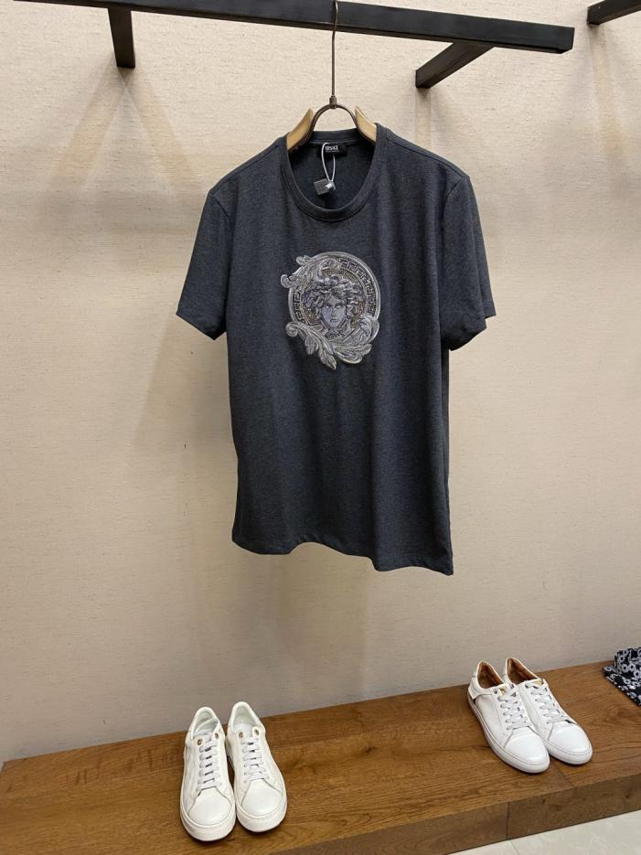 designer,replica,clothing,fake,1:1,lv,luxury,high quality Versace Embroidered Cotton Plain Knit Short-Sleeve T-Shirt (BQMVT) designer,replica,clothing,fake,1:1,lv,luxury,high quality Versace Embroidered Cotton Plain Knit Short-Sleeve T-Shirt (BQMVT)