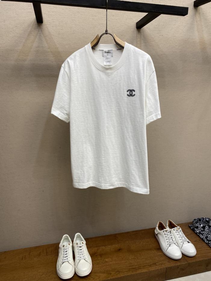 designer,replica,clothing,fake,1:1,lv,luxury,high quality CHANEL supports after-sales service for used Chanel Paris runway staff short-sleeved T-shirts (KXEZI). designer,replica,clothing,fake,1:1,lv,luxury,high quality CHANEL supports after-sales service for used Chanel Paris runway staff short-sleeved T-shirts (KXEZI).