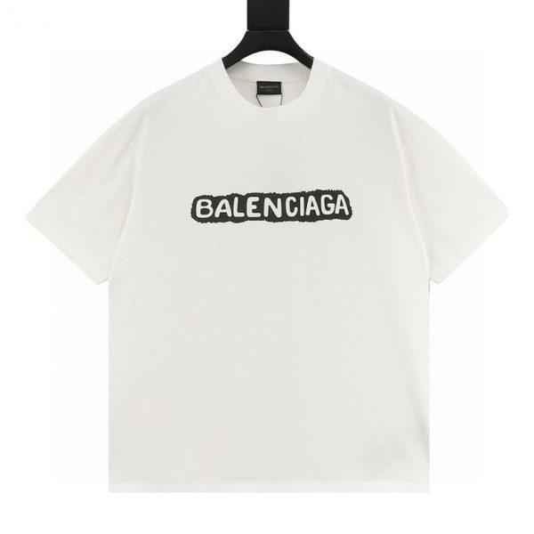 designer,replica,clothing,fake,1:1,lv,luxury,high quality Balenciaga distressed short-sleeved T-shirt with lock-lock letter graffiti print (323A)