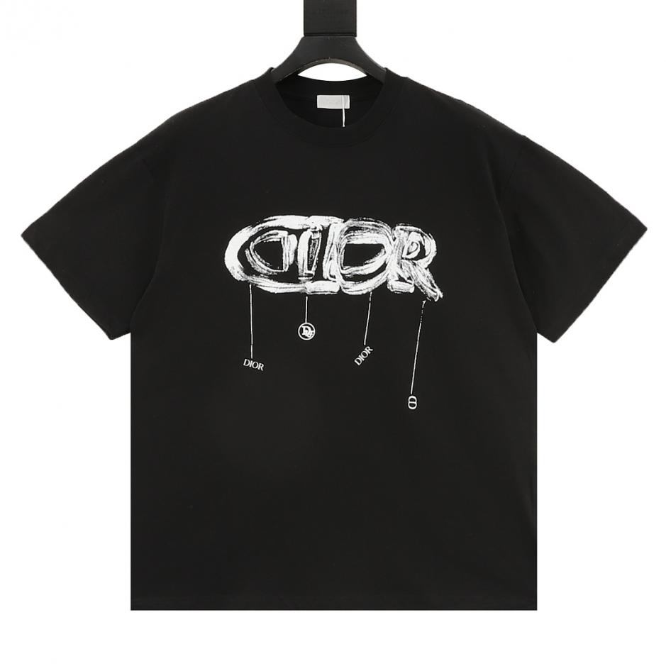 designer,replica,clothing,fake,1:1,lv,luxury,high quality DIOR Hand-Painted Graffiti Hanging Letter Short-Sleeve T-Shirt (15D3) designer,replica,clothing,fake,1:1,lv,luxury,high quality DIOR Hand-Painted Graffiti Hanging Letter Short-Sleeve T-Shirt (15D3)
