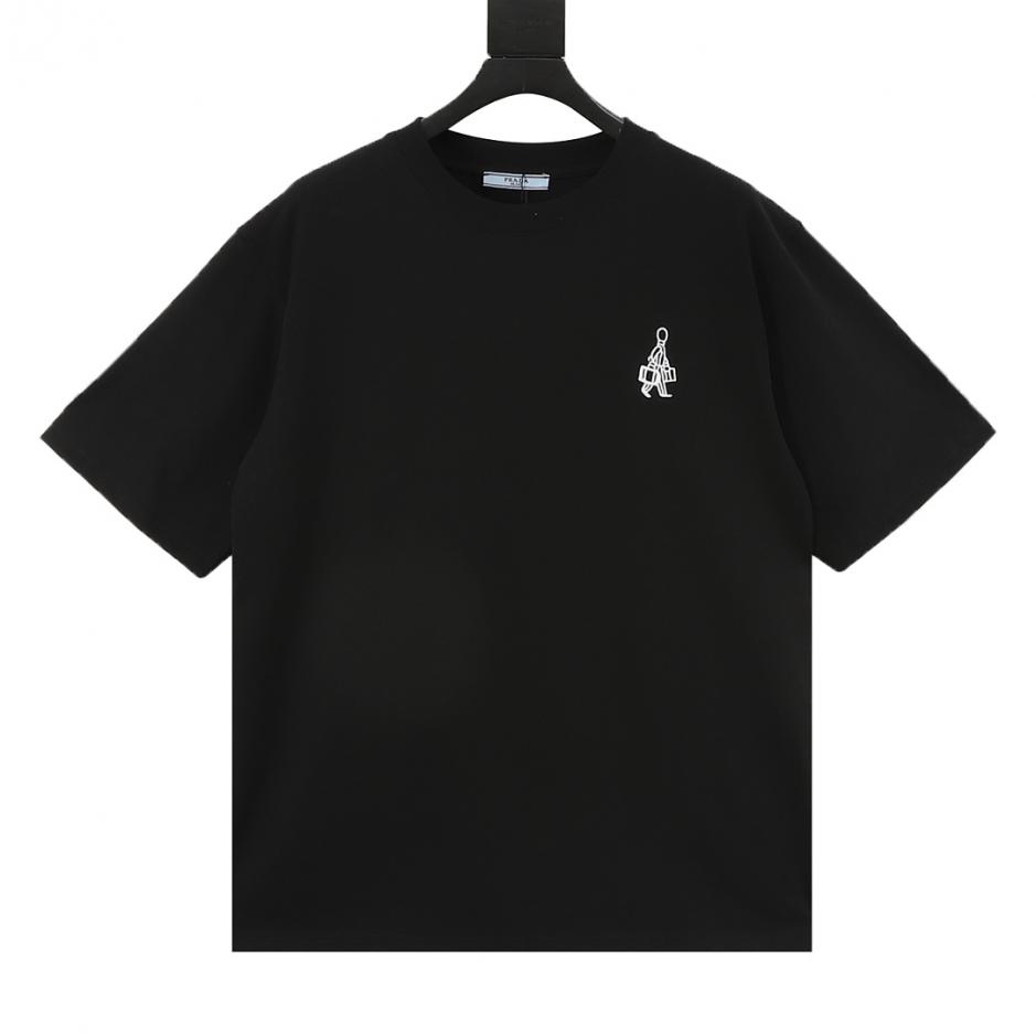 designer,replica,clothing,fake,1:1,lv,luxury,high quality PRADA Short-Sleeve T-Shirt with Miniature Figure and Back Applique with Splatter Embroidered Letters (AD1F) designer,replica,clothing,fake,1:1,lv,luxury,high quality PRADA Short-Sleeve T-Shirt with Miniature Figure and Back Applique with Splatter Embroidered Letters (AD1F)