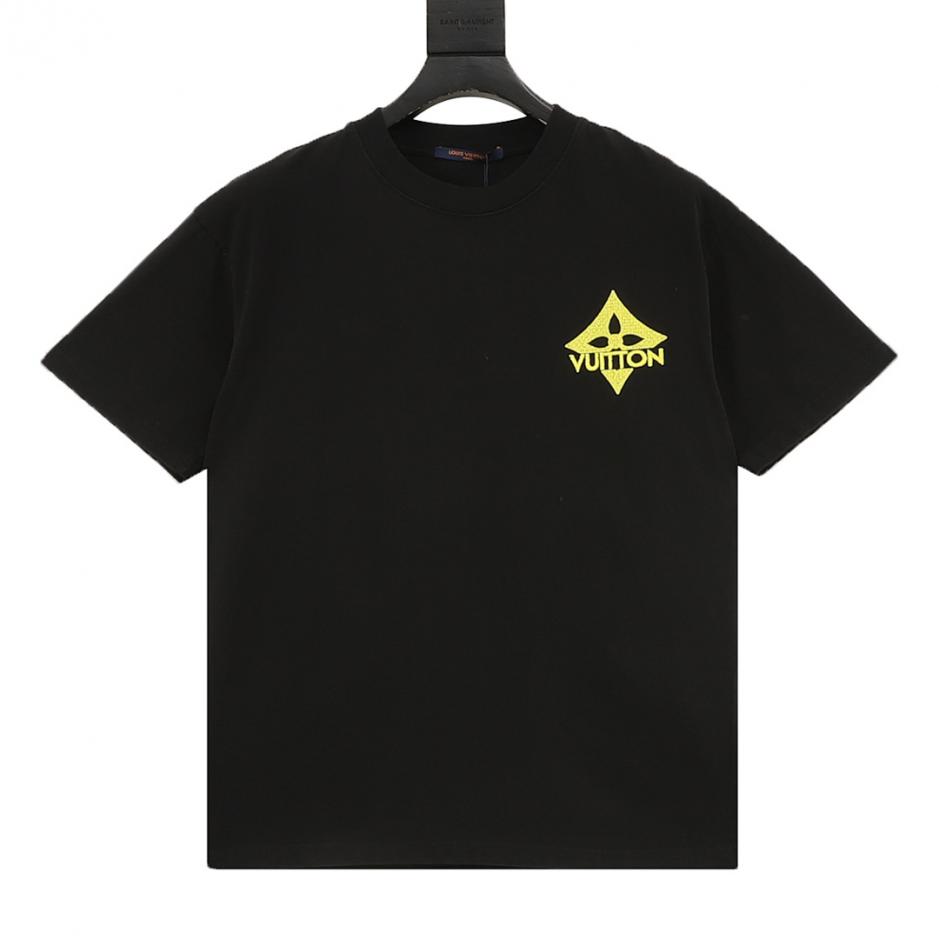 designer,replica,clothing,fake,1:1,lv,luxury,high quality LOUIS VUITTON short-sleeved T-shirt with woven and embroidered logo on the front and back (7303) designer,replica,clothing,fake,1:1,lv,luxury,high quality LOUIS VUITTON short-sleeved T-shirt with woven and embroidered logo on the front and back (7303)
