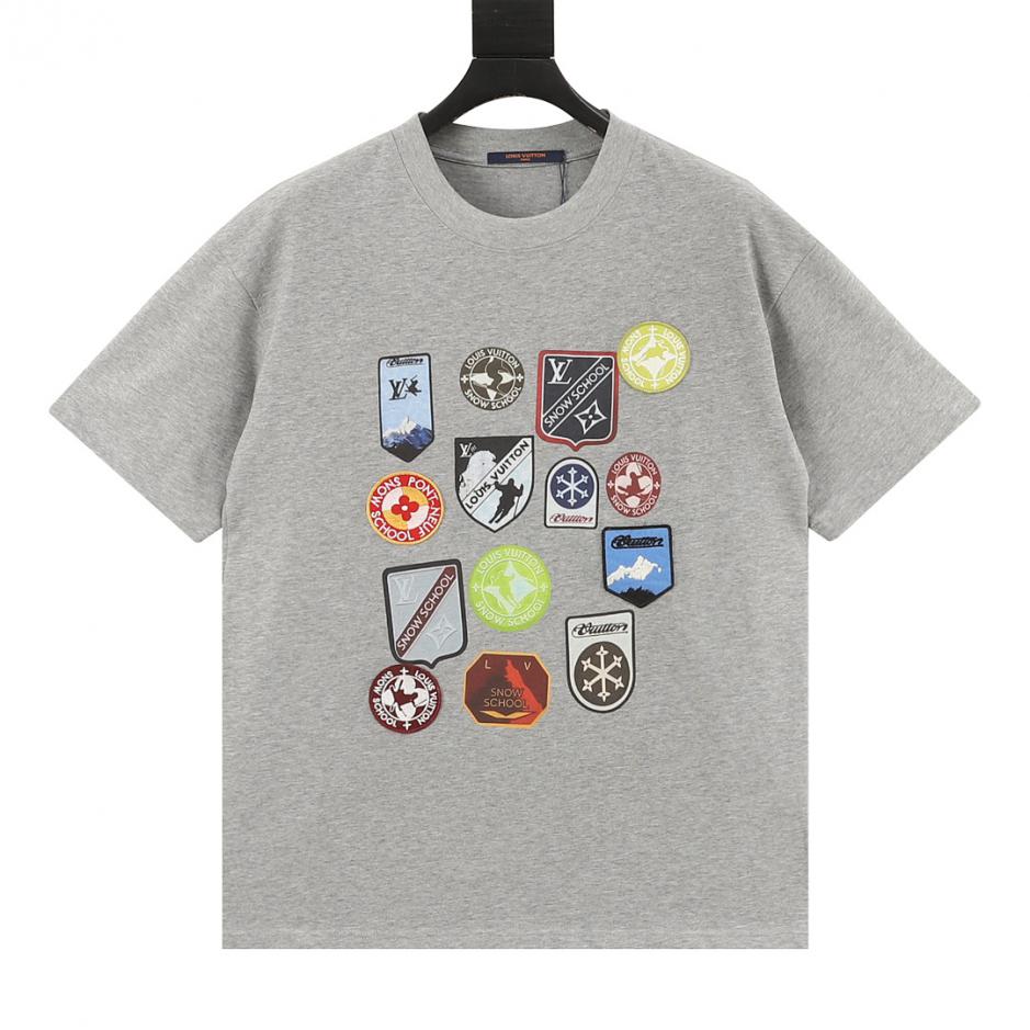 designer,replica,clothing,fake,1:1,lv,luxury,high quality LOUIS VUITTON Multi-logo Badge Embroidered Print Short-Sleeve T-Shirt (8A52) designer,replica,clothing,fake,1:1,lv,luxury,high quality LOUIS VUITTON Multi-logo Badge Embroidered Print Short-Sleeve T-Shirt (8A52)