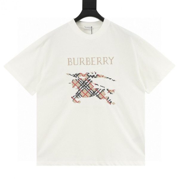designer,replica,clothing,fake,1:1,lv,luxury,high quality Burberry’s new equestrian cross-stitch short-sleeved shirt (5732)