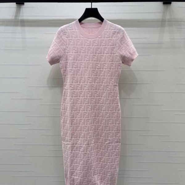 designer,replica,clothing,fake,1:1,lv,luxury,high quality FENDI monogram knitwear collection, imported specialty yarn, embossed FF logo dress (440O1)