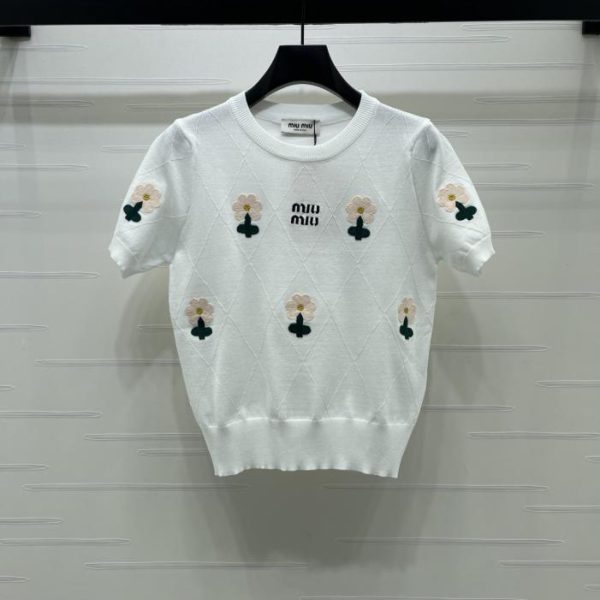 designer,replica,clothing,fake,1:1,lv,luxury,high quality MiuMiu Embroidered Floral Knit Short-Sleeve T-Shirt (5OMT6)