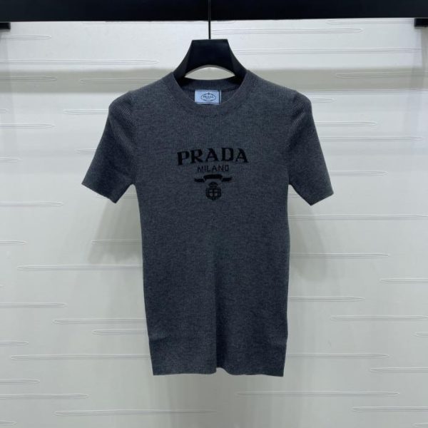 designer,replica,clothing,fake,1:1,lv,luxury,high quality Prada Crew Neck Slim Fit Knit Short-Sleeve T-Shirt (NBG03)