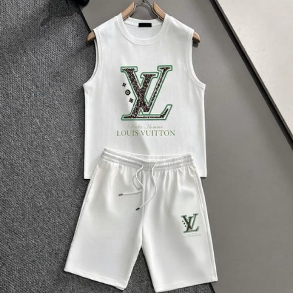 designer,replica,clothing,fake,1:1,lv,luxury,high quality Louis Vuitton Shorts and Short-Sleeve Suit (7564)