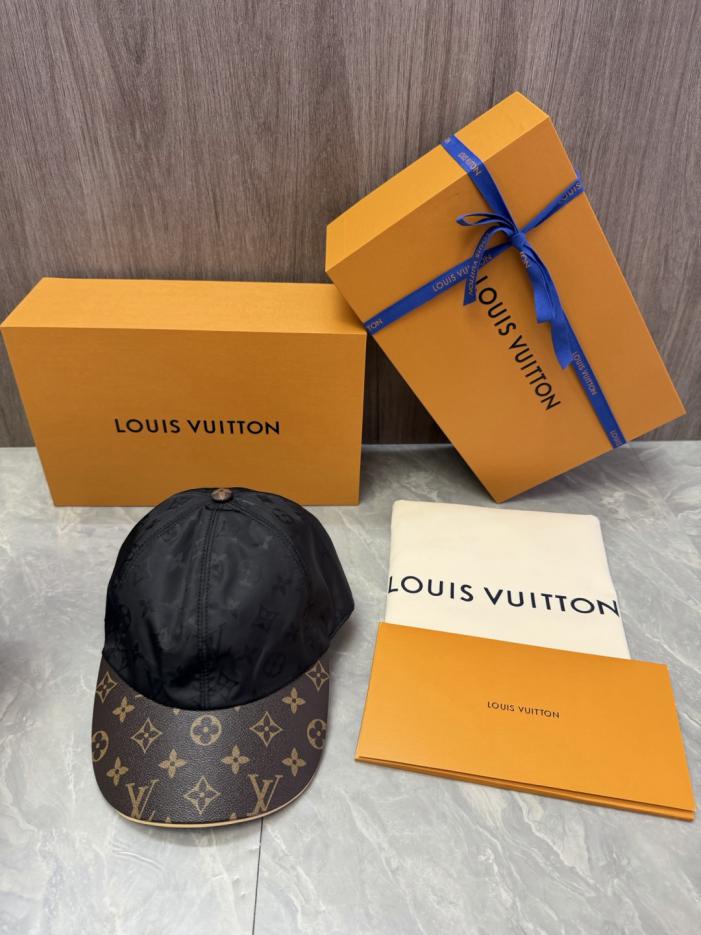 designer,replica,clothing,fake,1:1,lv,luxury,high quality New Louis Vuitton baseball cap (4T8BKU) designer,replica,clothing,fake,1:1,lv,luxury,high quality New Louis Vuitton baseball cap (4T8BKU)