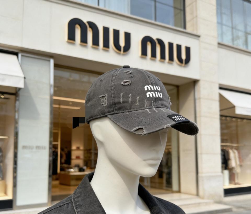 designer,replica,clothing,fake,1:1,lv,luxury,high quality MiuMiu ripped cap (WYKLDQ) designer,replica,clothing,fake,1:1,lv,luxury,high quality MiuMiu ripped cap (WYKLDQ)