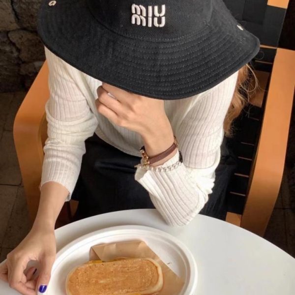 designer,replica,clothing,fake,1:1,lv,luxury,high quality MiuMiu’s new sun hat, foldable, comes with packaging (HEHCYE)
