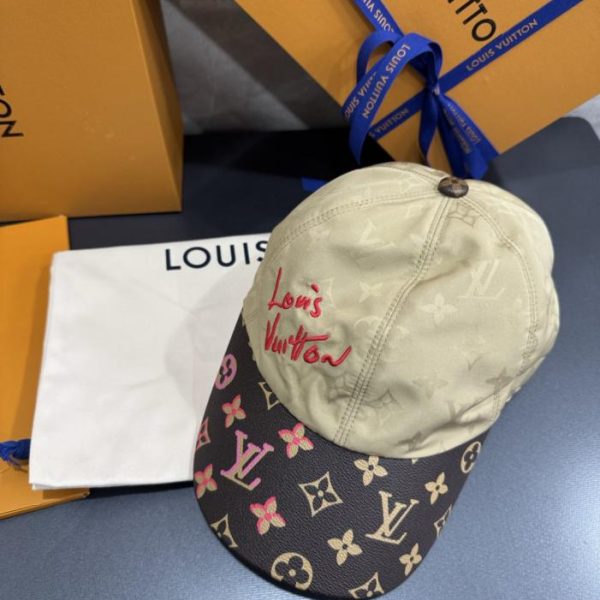 designer,replica,clothing,fake,1:1,lv,luxury,high quality Latest LV new baseball cap (KWV74L)