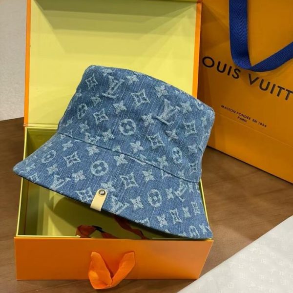 designer,replica,clothing,fake,1:1,lv,luxury,high quality LV’s new reversible denim bucket hat (XQUXN3)