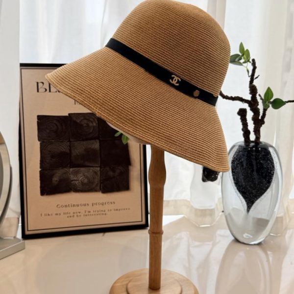 designer,replica,clothing,fake,1:1,lv,luxury,high quality Chanel straw fisherman’s hat, made of raffia (ABM6M4).