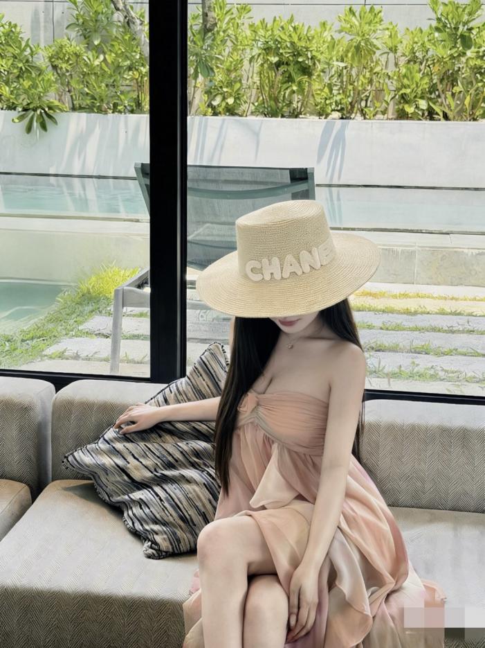 designer,replica,clothing,fake,1:1,lv,luxury,high quality CHANEL’s new elegant straw hat (78OASH) designer,replica,clothing,fake,1:1,lv,luxury,high quality CHANEL’s new elegant straw hat (78OASH)