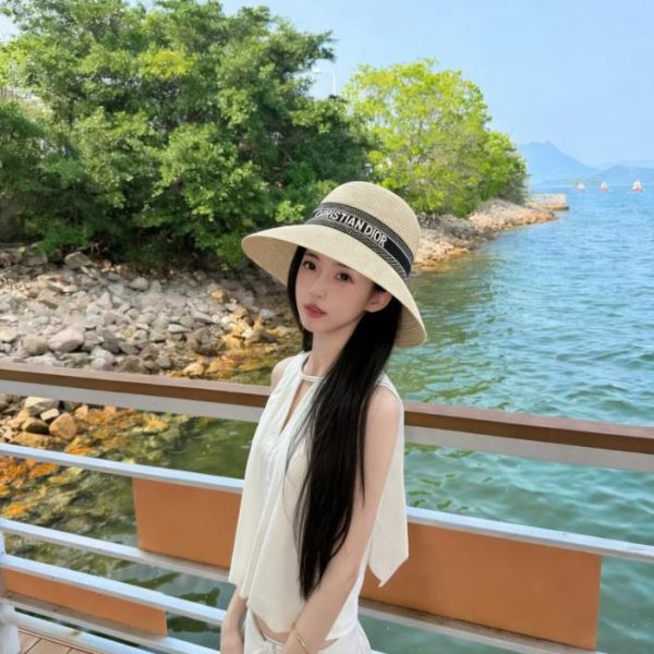 designer,replica,clothing,fake,1:1,lv,luxury,high quality DIOR’s new versatile bucket hat with webbing (W126AJ)