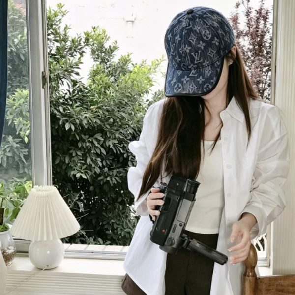designer,replica,clothing,fake,1:1,lv,luxury,high quality Louis Vuitton official website synchronized with high-quality versions of the new denim monogram baseball cap (GMWRIN).