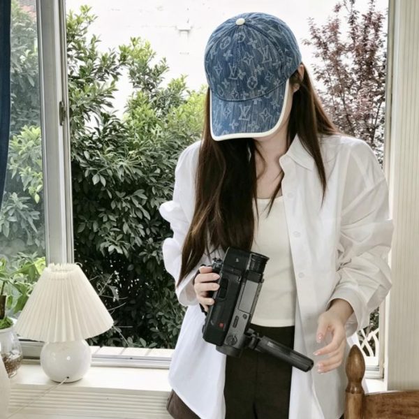 designer,replica,clothing,fake,1:1,lv,luxury,high quality Louis Vuitton official website synchronized with high-quality versions of the new denim monogram baseball cap (NG4KY1).