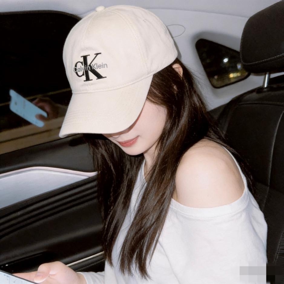 designer,replica,clothing,fake,1:1,lv,luxury,high quality Authentic CK baseball cap (DVOG40) – Original product designer,replica,clothing,fake,1:1,lv,luxury,high quality Authentic CK baseball cap (DVOG40) – Original product