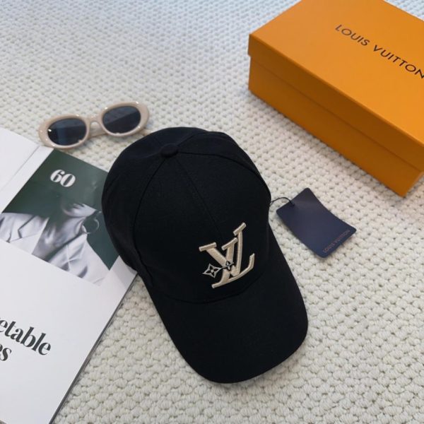 designer,replica,clothing,fake,1:1,lv,luxury,high quality Louis Vuitton baseball cap (8NYBID)