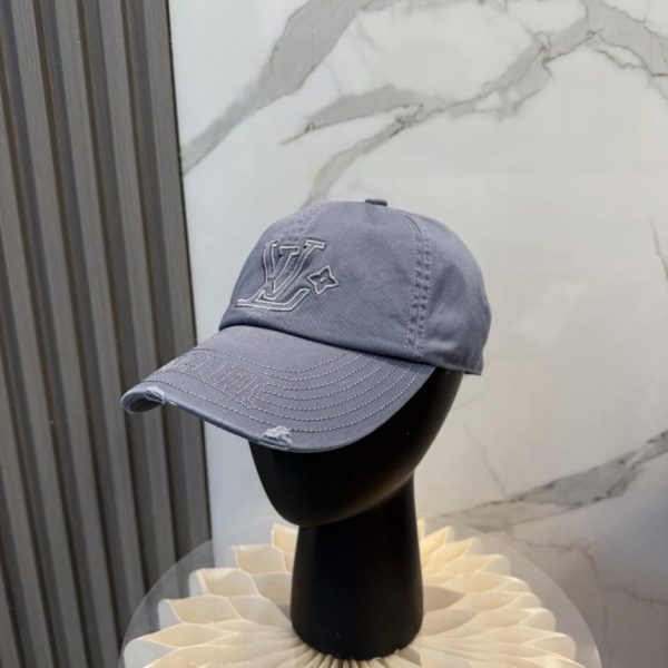 designer,replica,clothing,fake,1:1,lv,luxury,high quality Louis Vuitton high-end embroidered baseball cap (TIX352)