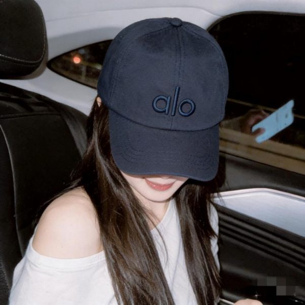 designer,replica,clothing,fake,1:1,lv,luxury,high quality aIo New Plain Minimalist Baseball Cap (Z72SS8)