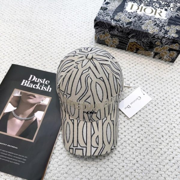 designer,replica,clothing,fake,1:1,lv,luxury,high quality Dior’s new high-end embroidered baseball cap (Z44YVT)