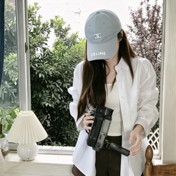 designer,replica,clothing,fake,1:1,lv,luxury,high quality CELINE’s new minimalist baseball cap (W3AKUE)