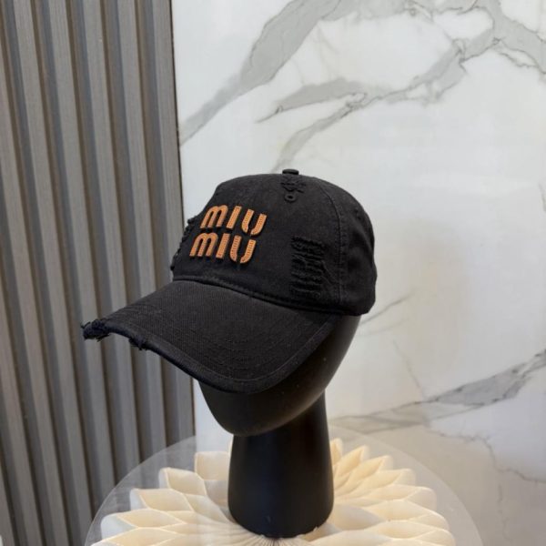designer,replica,clothing,fake,1:1,lv,luxury,high quality MIUMIU Spring 2026 New Baseball Cap (DVAYMB)