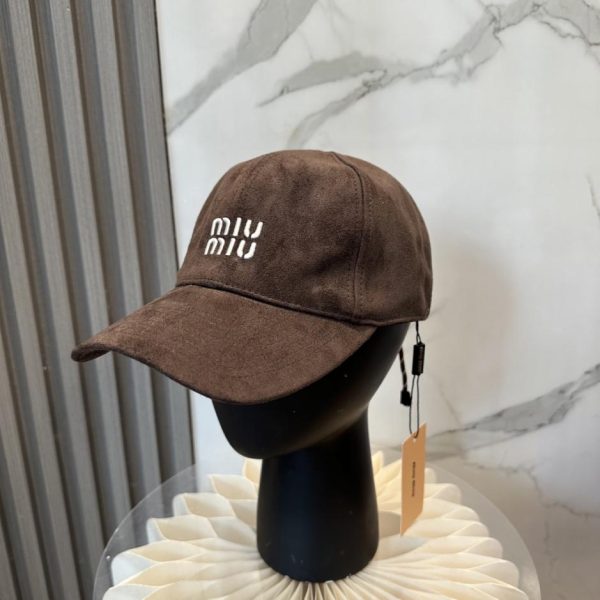 designer,replica,clothing,fake,1:1,lv,luxury,high quality MIUMIU New Leather Baseball Cap (5R906V)