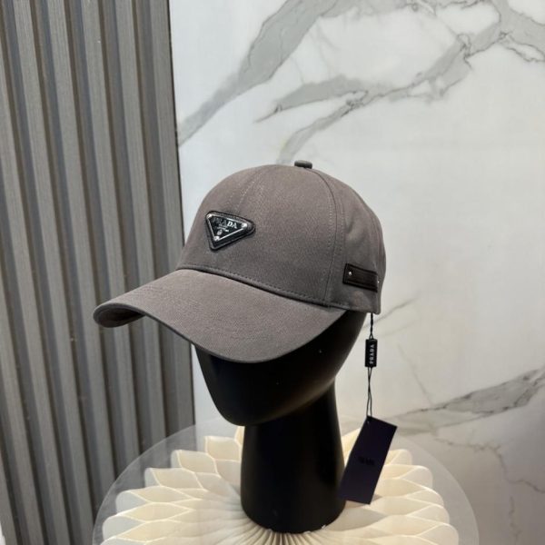 designer,replica,clothing,fake,1:1,lv,luxury,high quality Prada’s new unique baseball cap (ZEQUJU)