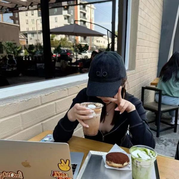 designer,replica,clothing,fake,1:1,lv,luxury,high quality aIo New Plain Minimalist Baseball Cap (MCG26G)
