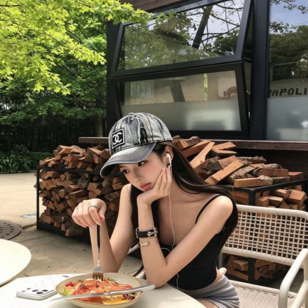 designer,replica,clothing,fake,1:1,lv,luxury,high quality Chanel official website style, washed distressed denim, unisex (UEMXBA)