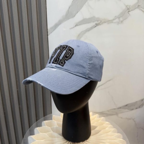 designer,replica,clothing,fake,1:1,lv,luxury,high quality BALENCIAGA’s new embroidered logo baseball (VYGI1H)