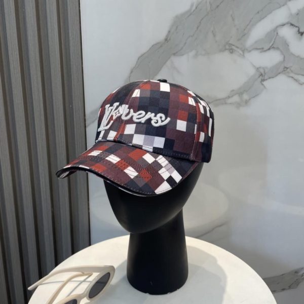 designer,replica,clothing,fake,1:1,lv,luxury,high quality Louis Vuitton official website high-quality version classic embroidered baseball cap (ATKLY9)